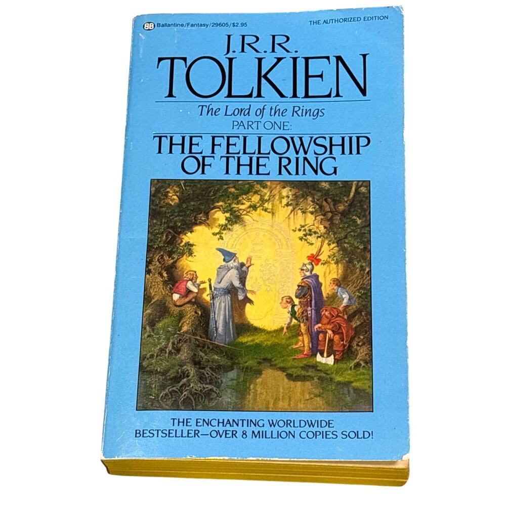 Vtg Lord of the Rings The Fellowship of the Ring JRR Tolkien 1982 Paperback book